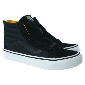VANS Sk8-Hi Slim Zip (Black/True White) WOMEN SHOE
